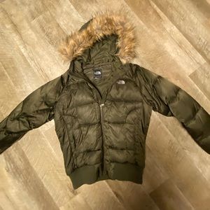 North Face Women’s Down Bomber Jacket w/Fur Hood
